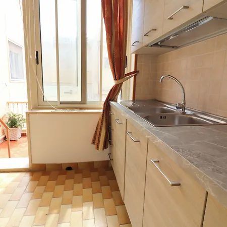 Isabels House In 10 Seats Casa vacanze Otranto